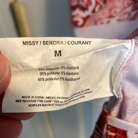 🖤🖤 Gloria Vanderbilt Women’s Patriotic Dress Top (size M) - Picture 5 of 5